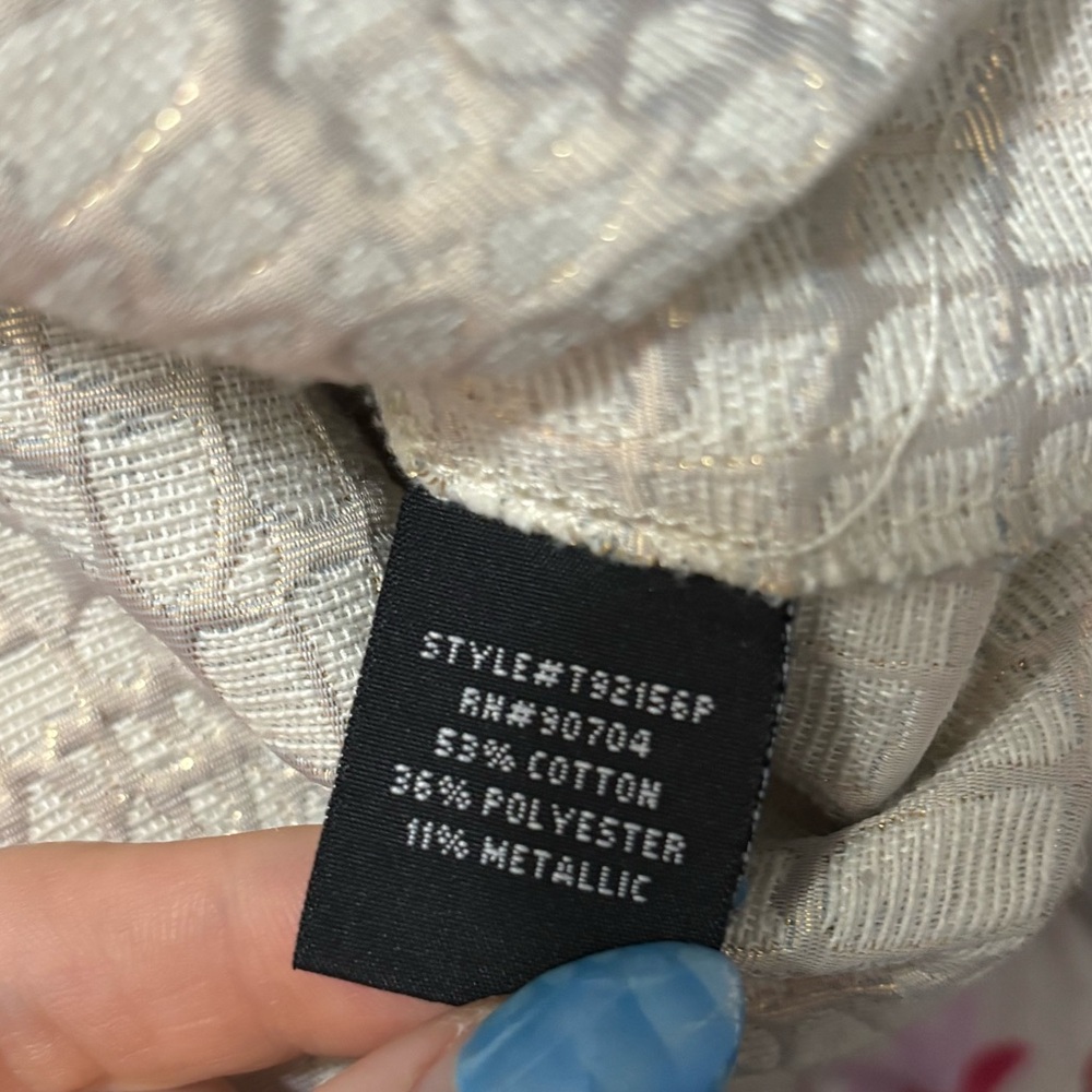Metallic Textured Jacket ✨ - Picture 5 of 5